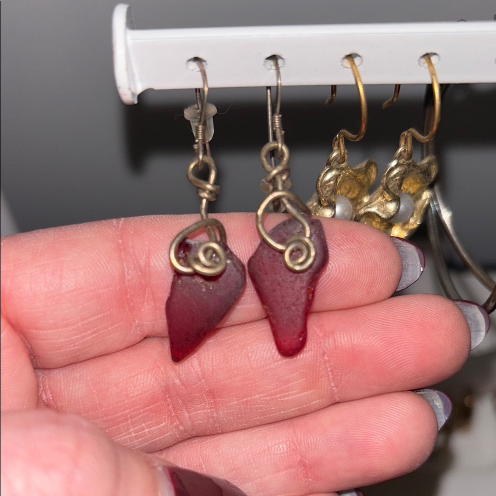 Red Earrings Jewelry with Elegant Design
